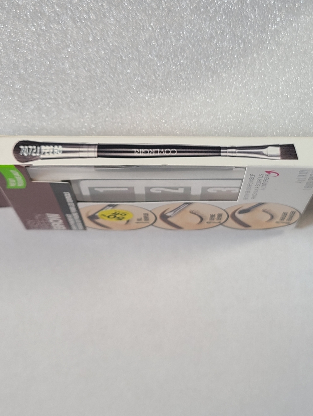COVERGIRL Easy Breezy Brow Powder Kit - Rich Brown NIB 4 G/.14 Oz - Picture 7 of 8